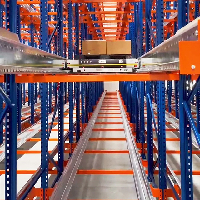 Paletten-Shuttle-Rack